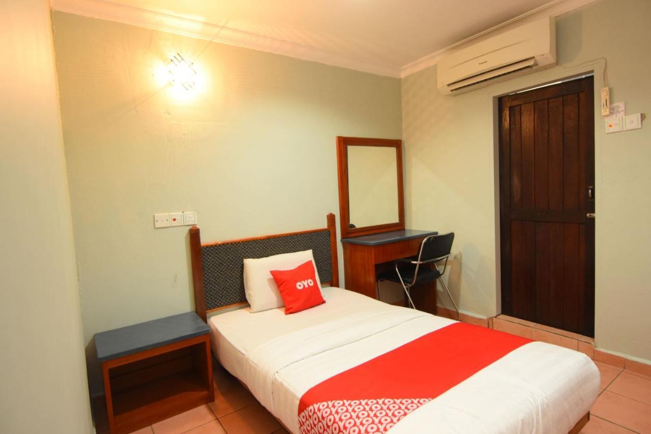 Oyo 89642 Highway Inn Mukah Экстерьер фото