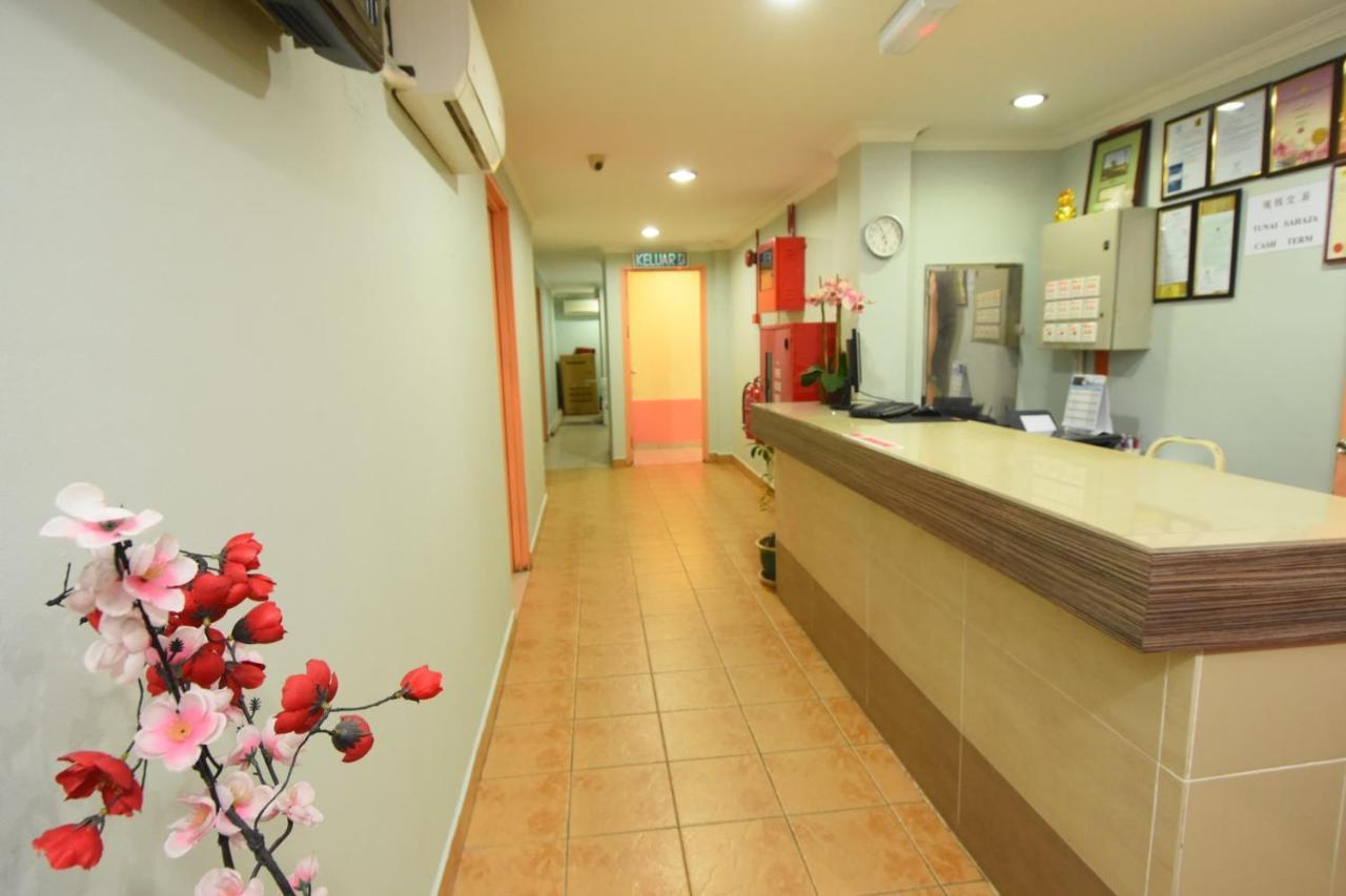 Oyo 89642 Highway Inn Mukah Экстерьер фото