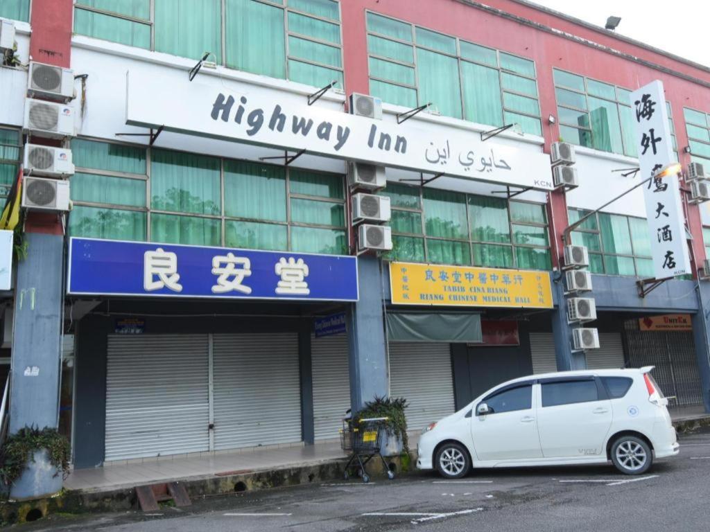 Oyo 89642 Highway Inn Mukah Экстерьер фото