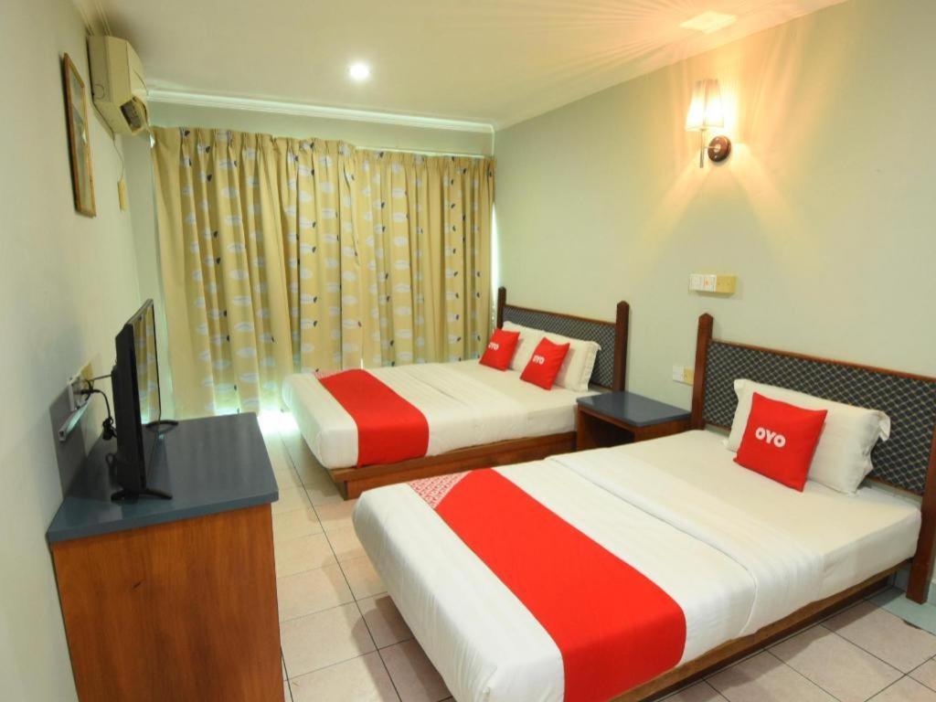 Oyo 89642 Highway Inn Mukah Экстерьер фото